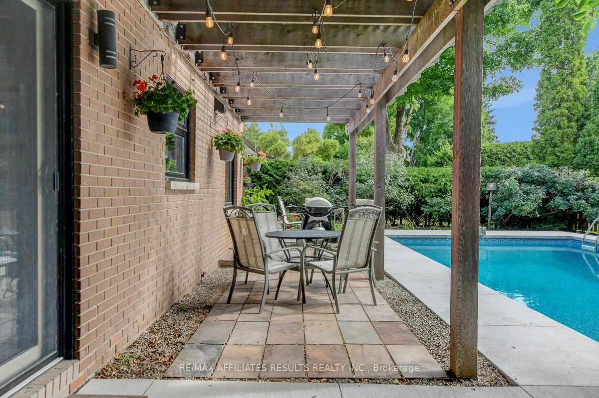 5 Tiffany Crescent