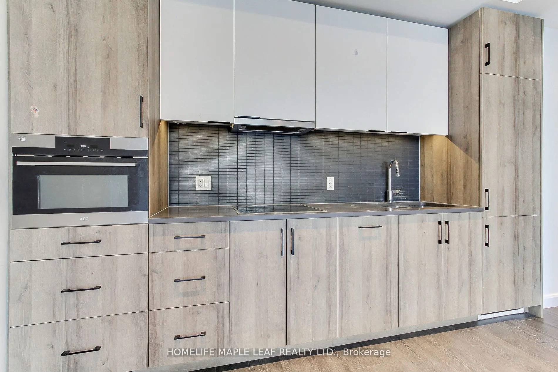 741 King Street W, #103