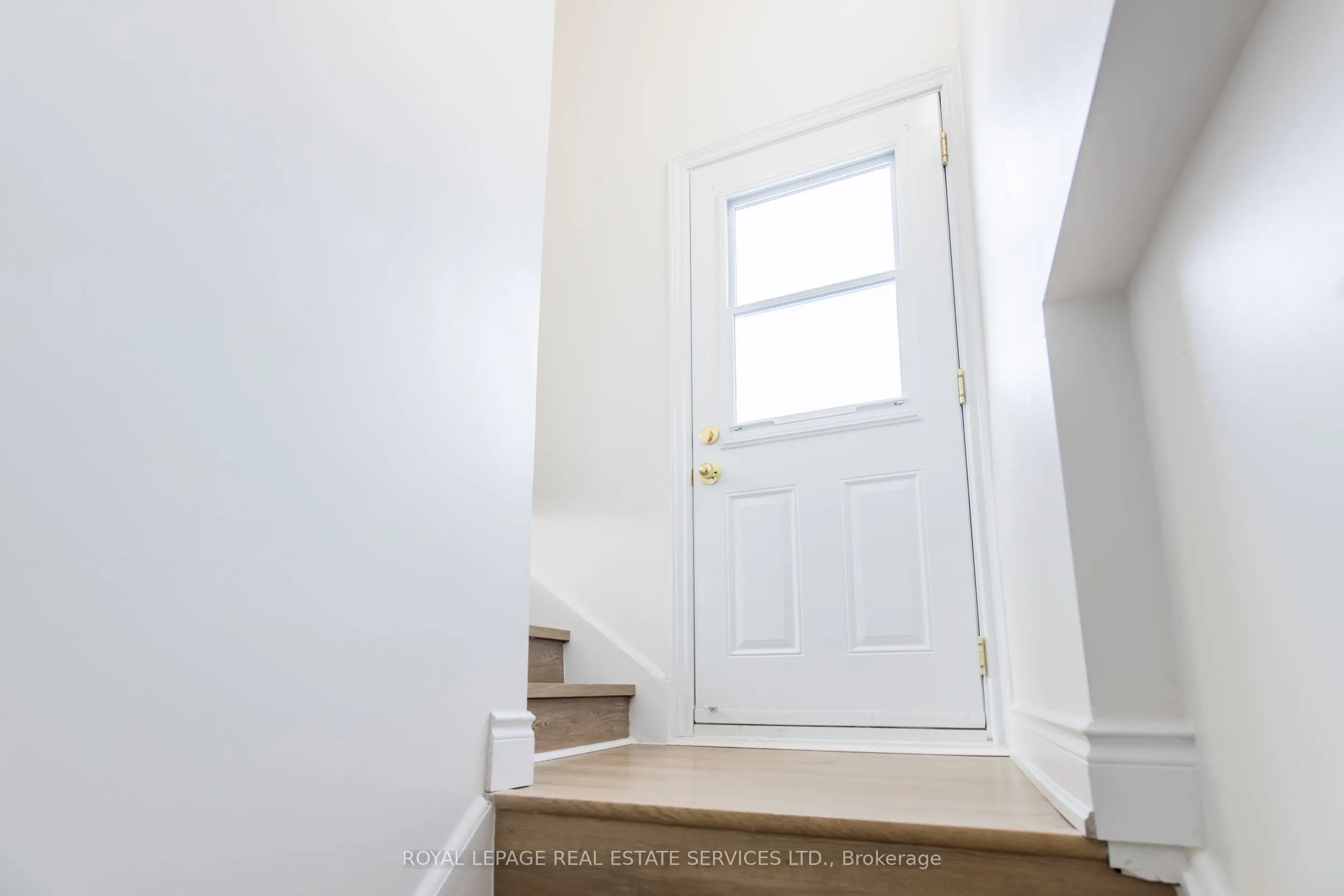 46 Upper Walker Avenue, #Lower