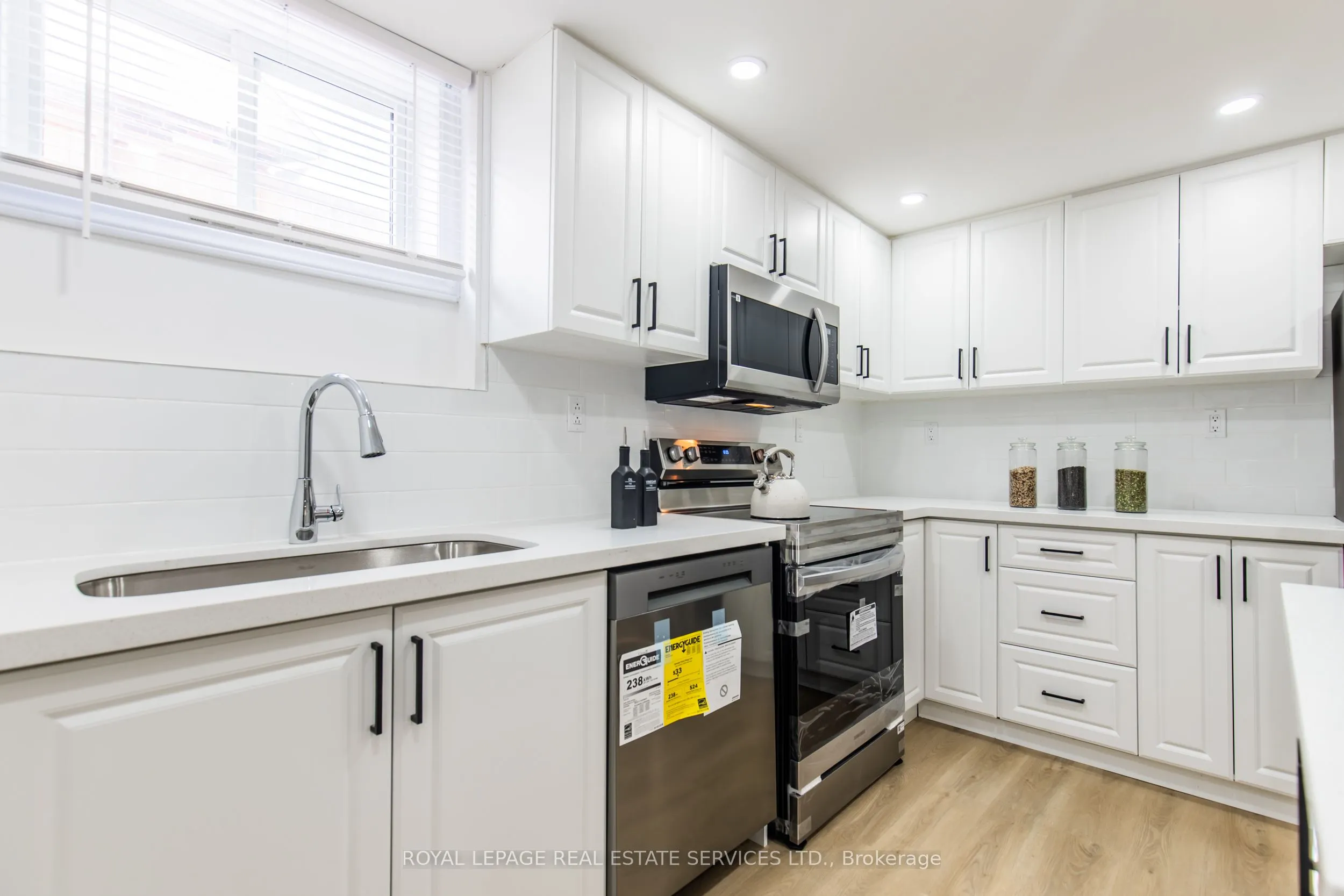 46 Upper Walker Avenue, #Lower