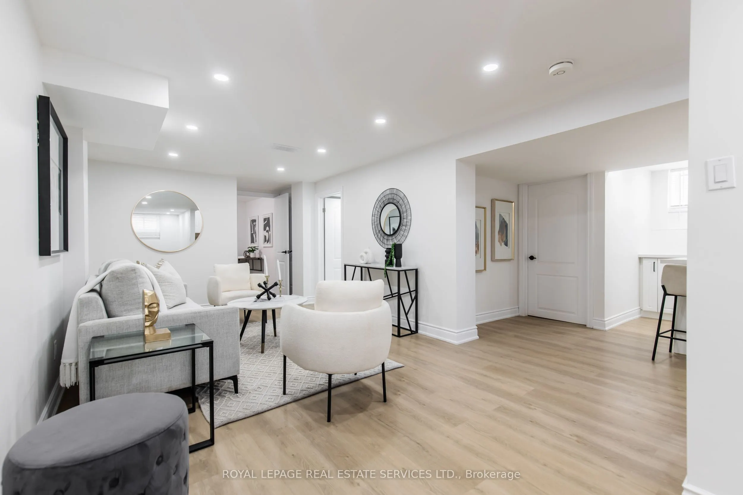 46 Upper Walker Avenue, #Lower
