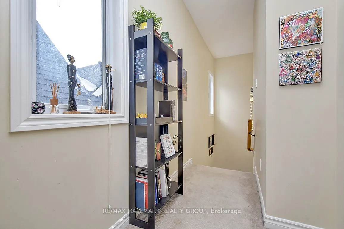 130A CARRUTHERS Avenue