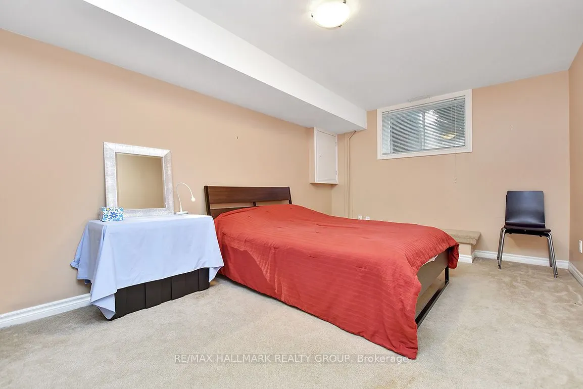 130A CARRUTHERS Avenue