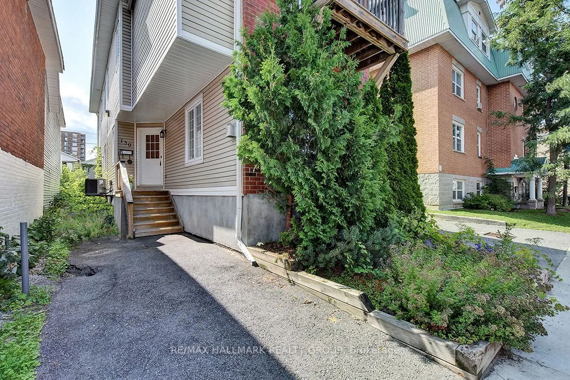 130A CARRUTHERS Avenue