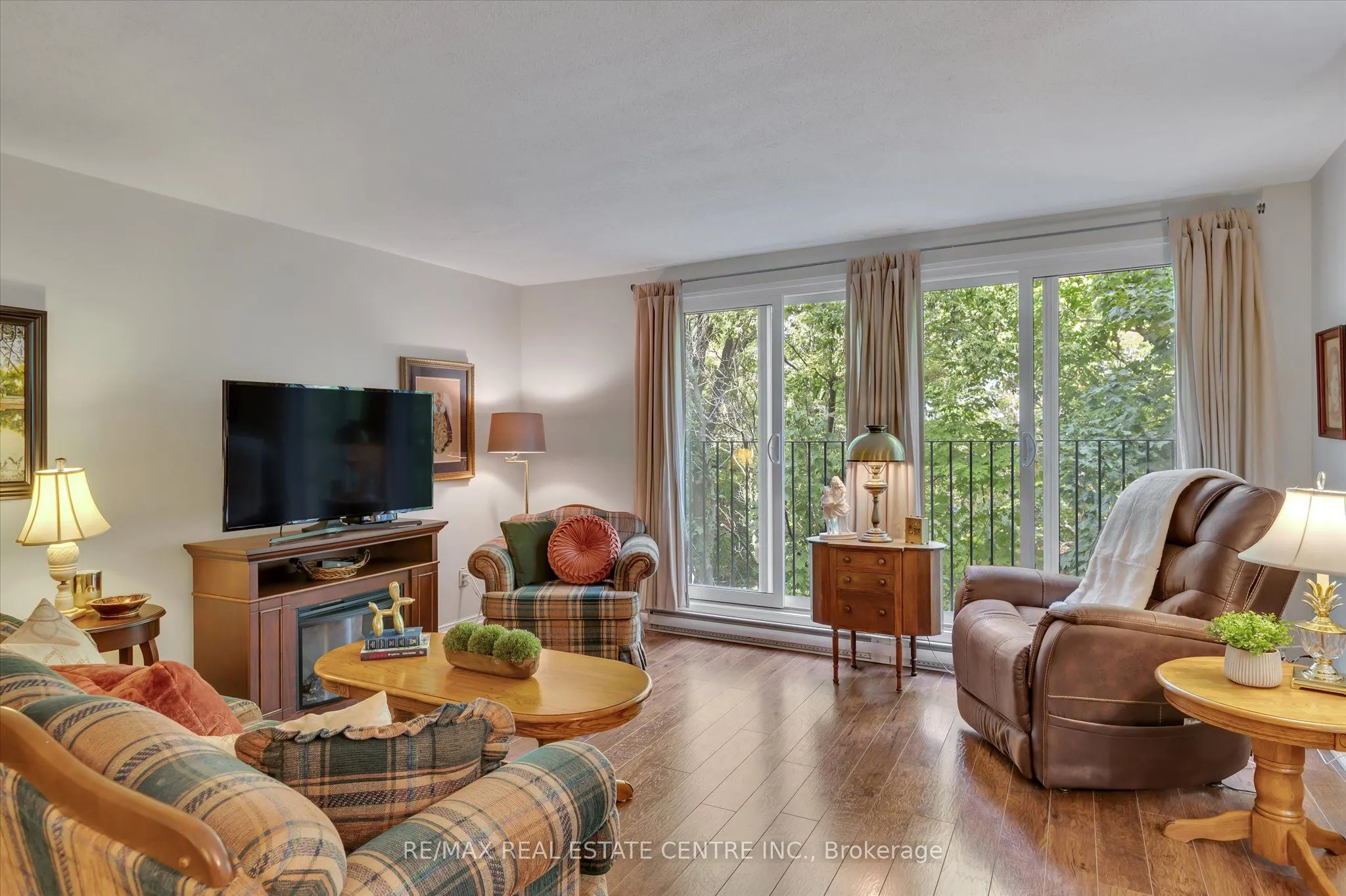 1111 WATER Street, #209