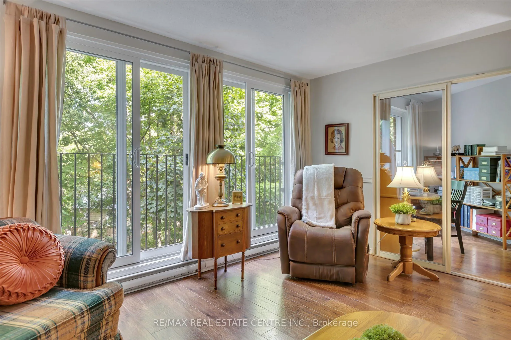 1111 WATER Street, #209