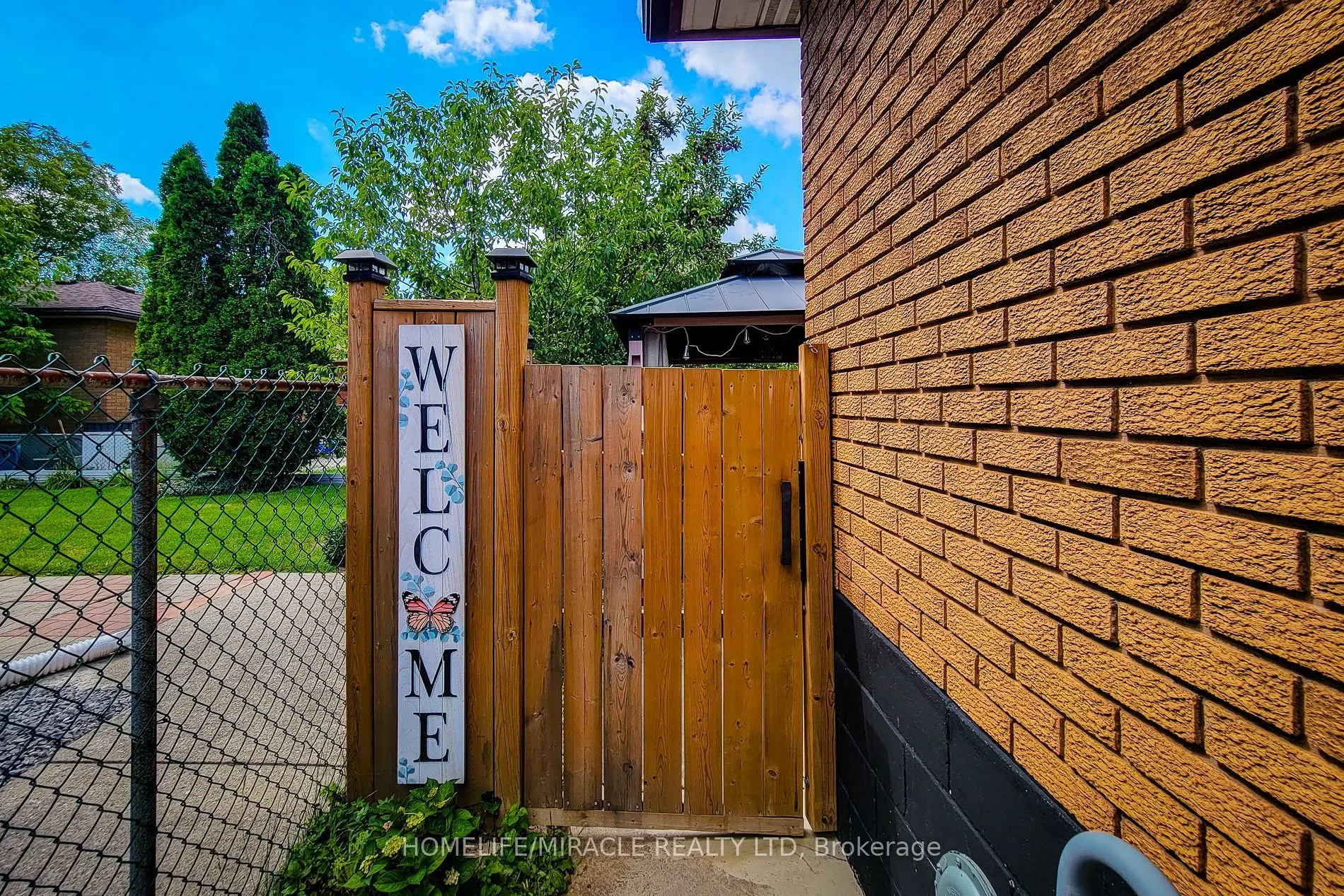 12 Maitland Avenue