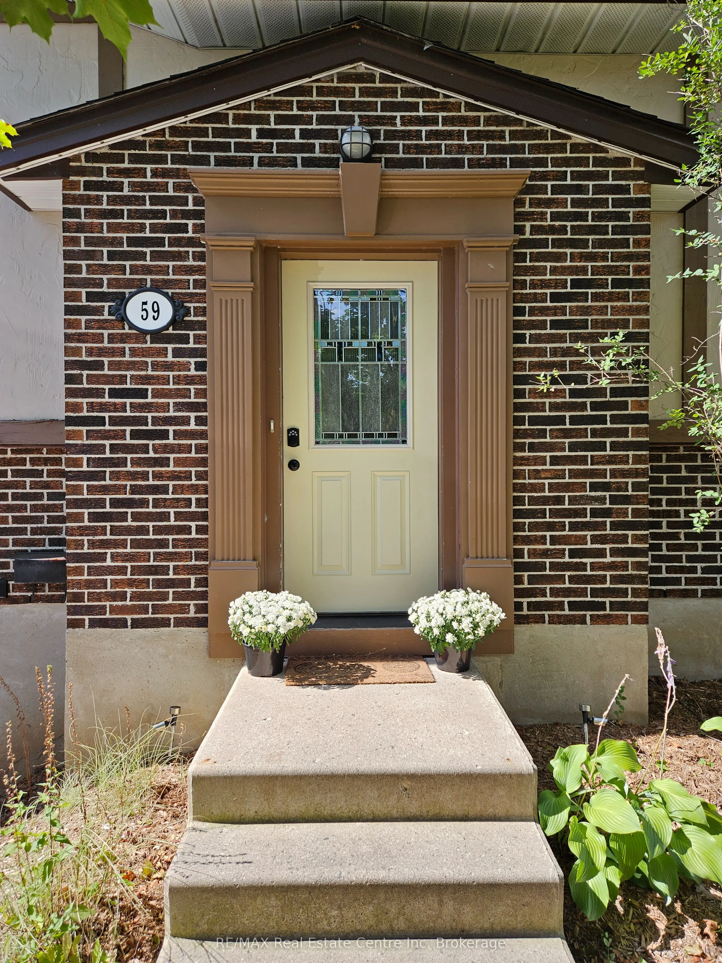 59 Steffler Drive