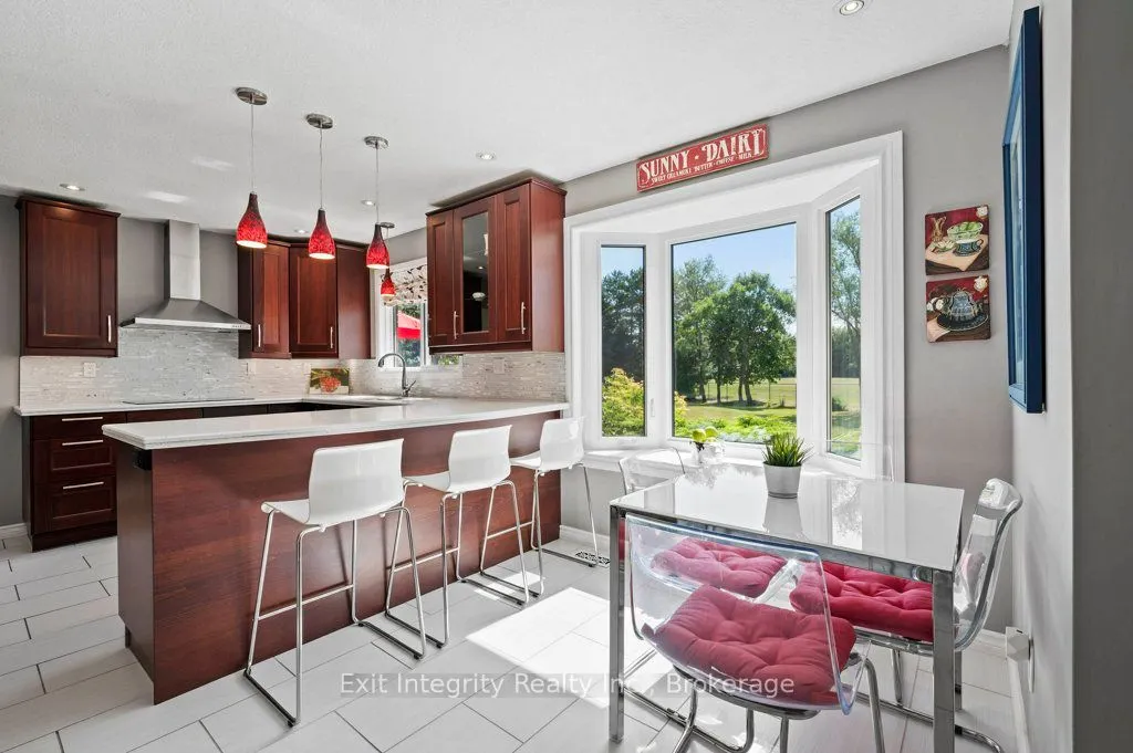 3 Meadowbrook Court