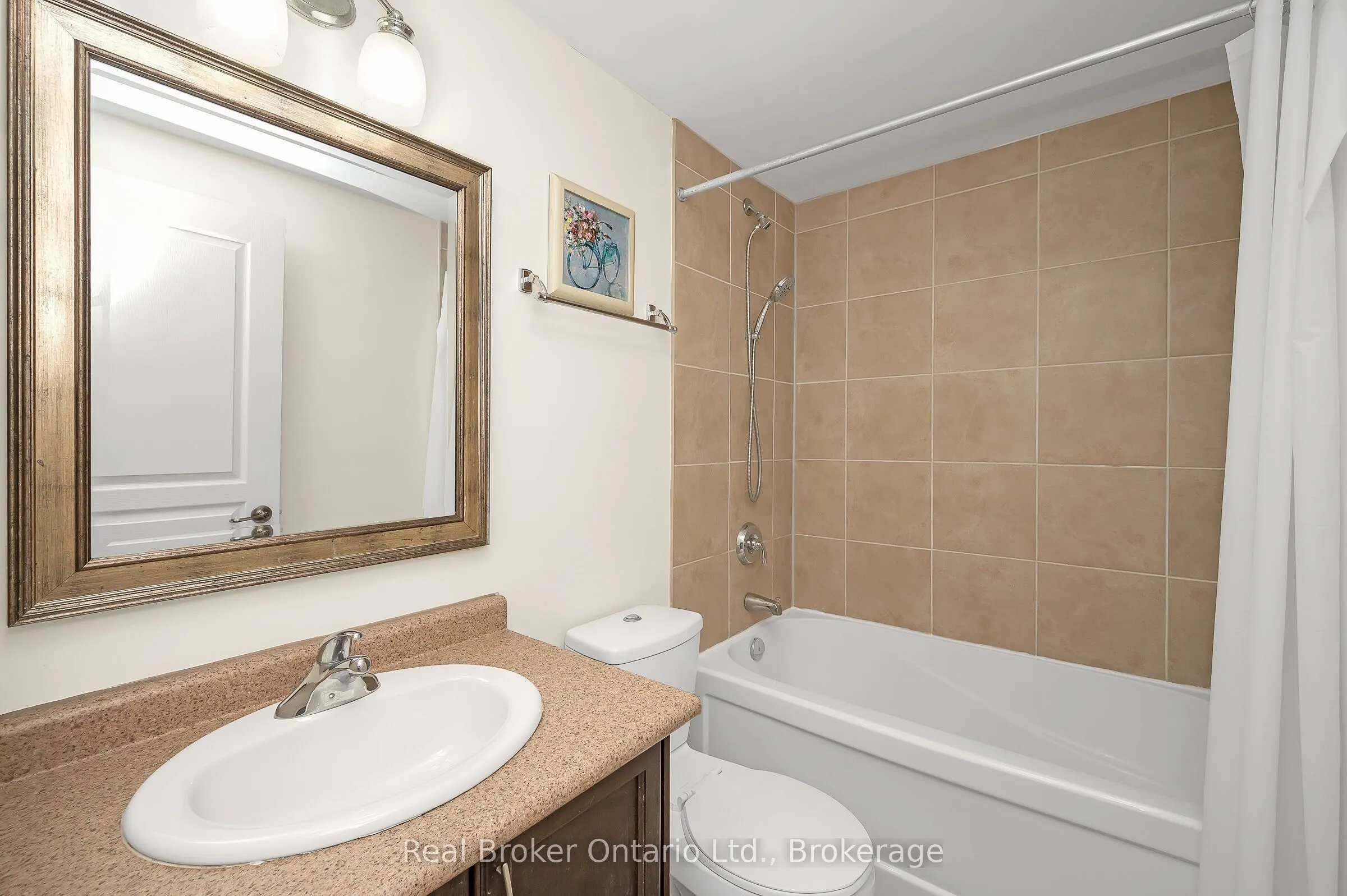 1212 Fennell Avenue E, #303