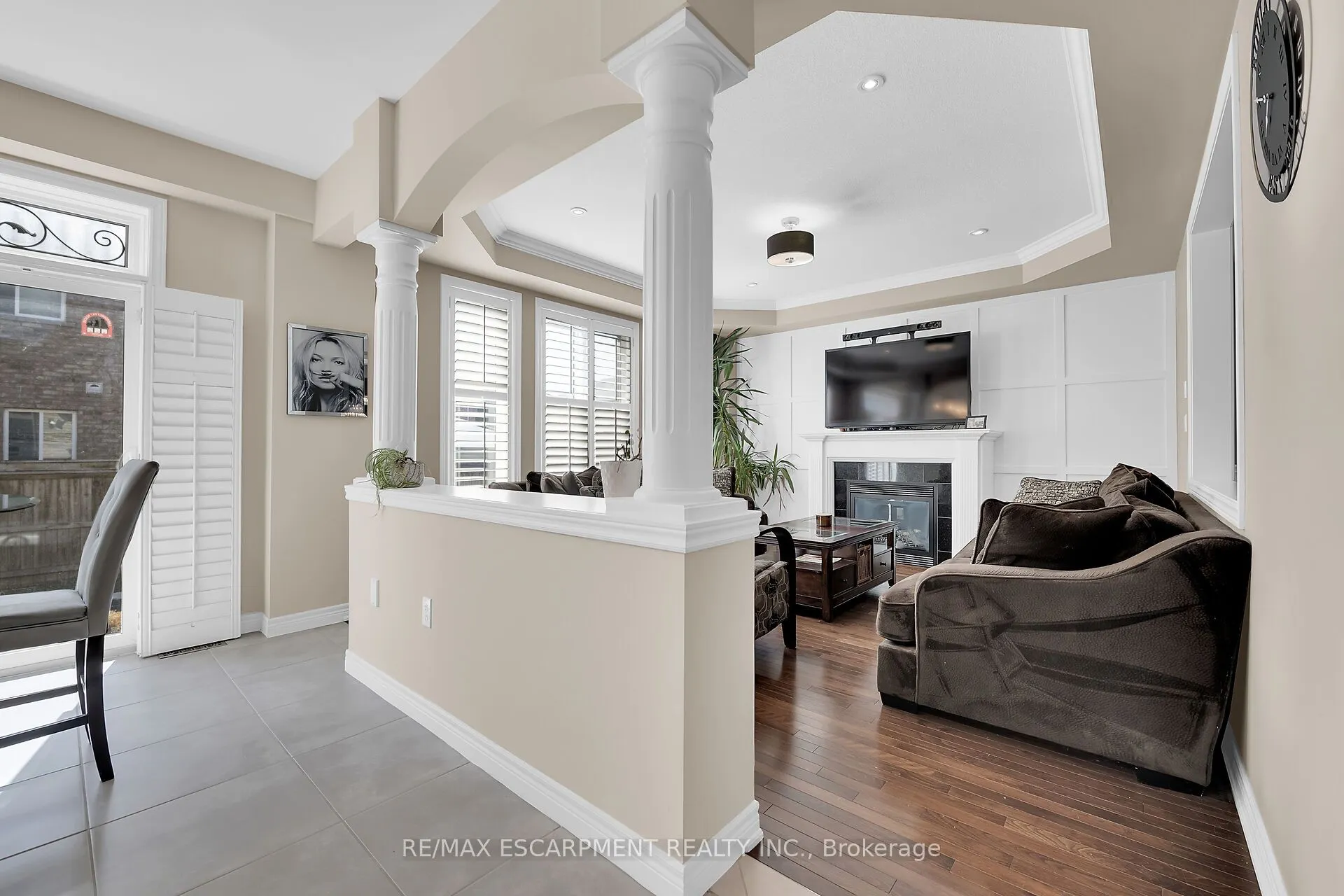 8 CHARTWELL Circle