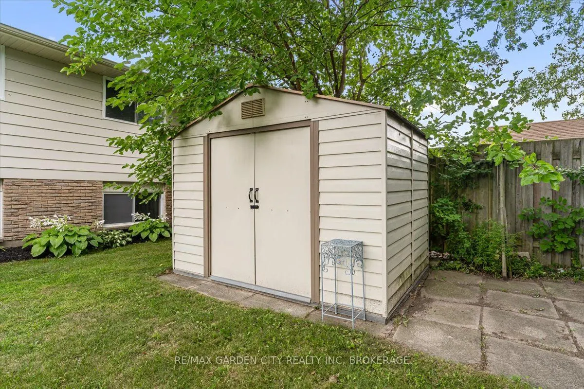 68 Barrington Drive