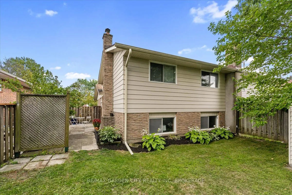 68 Barrington Drive