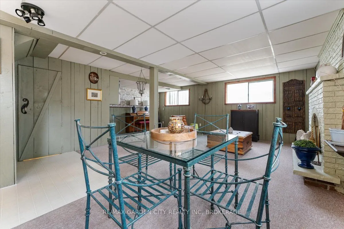 68 Barrington Drive