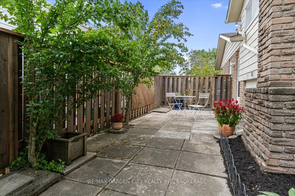 68 Barrington Drive