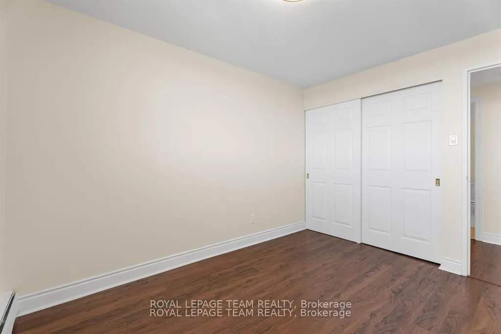 415 Greenview Avenue, #2004