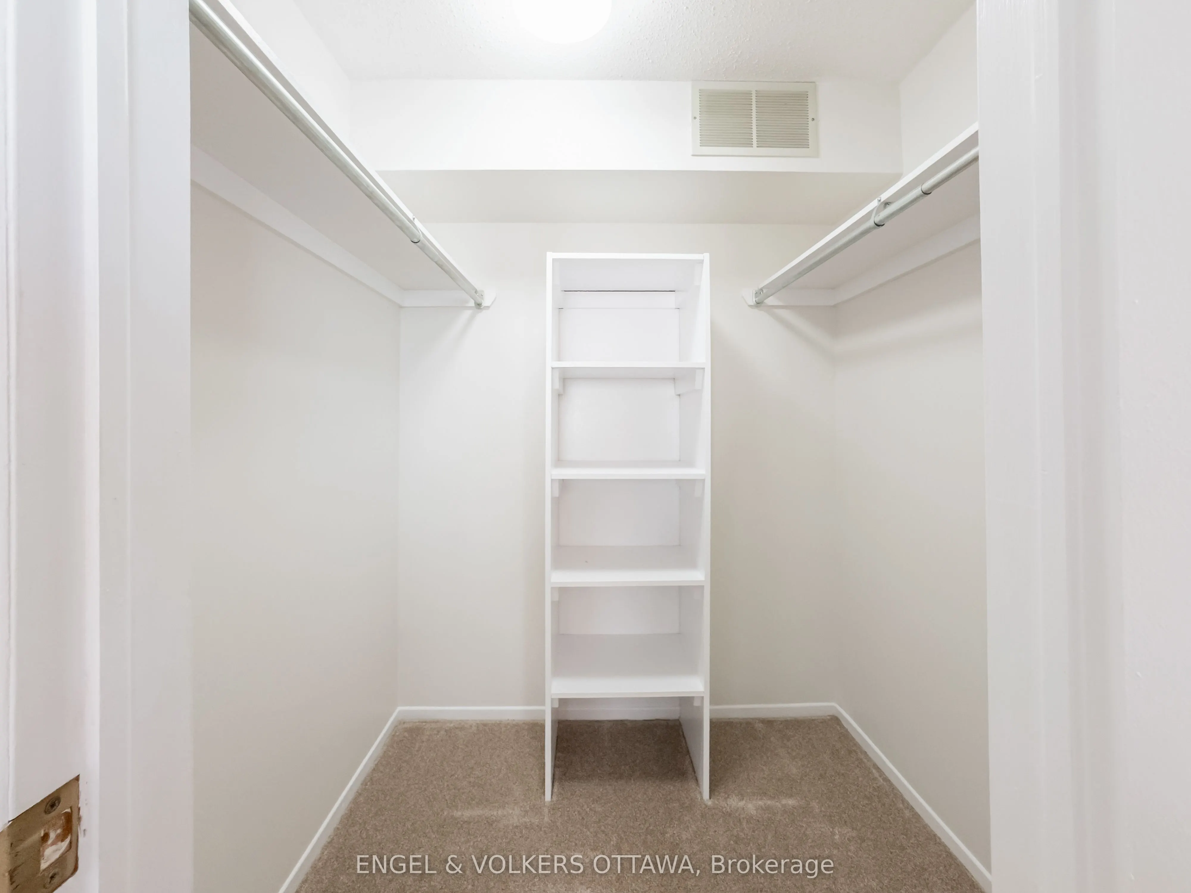 1504 Tanguay Court, #1504
