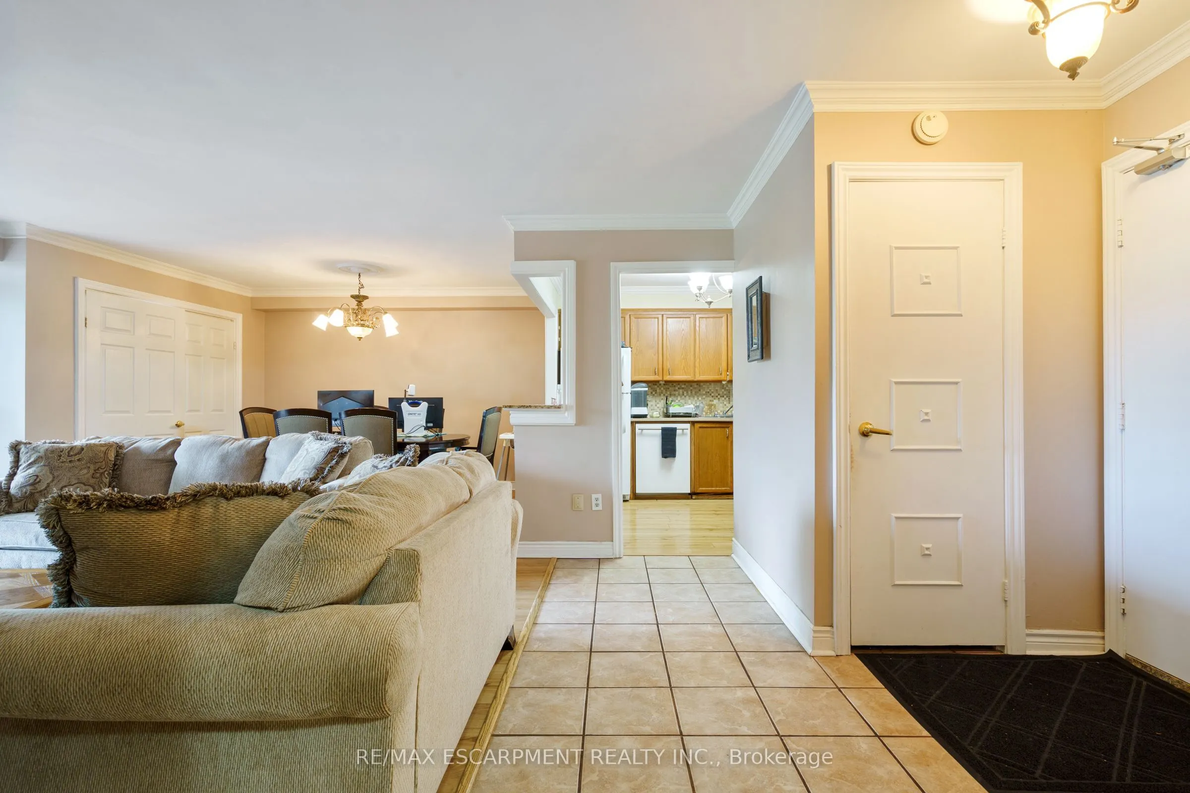 500 GREEN Road, #218