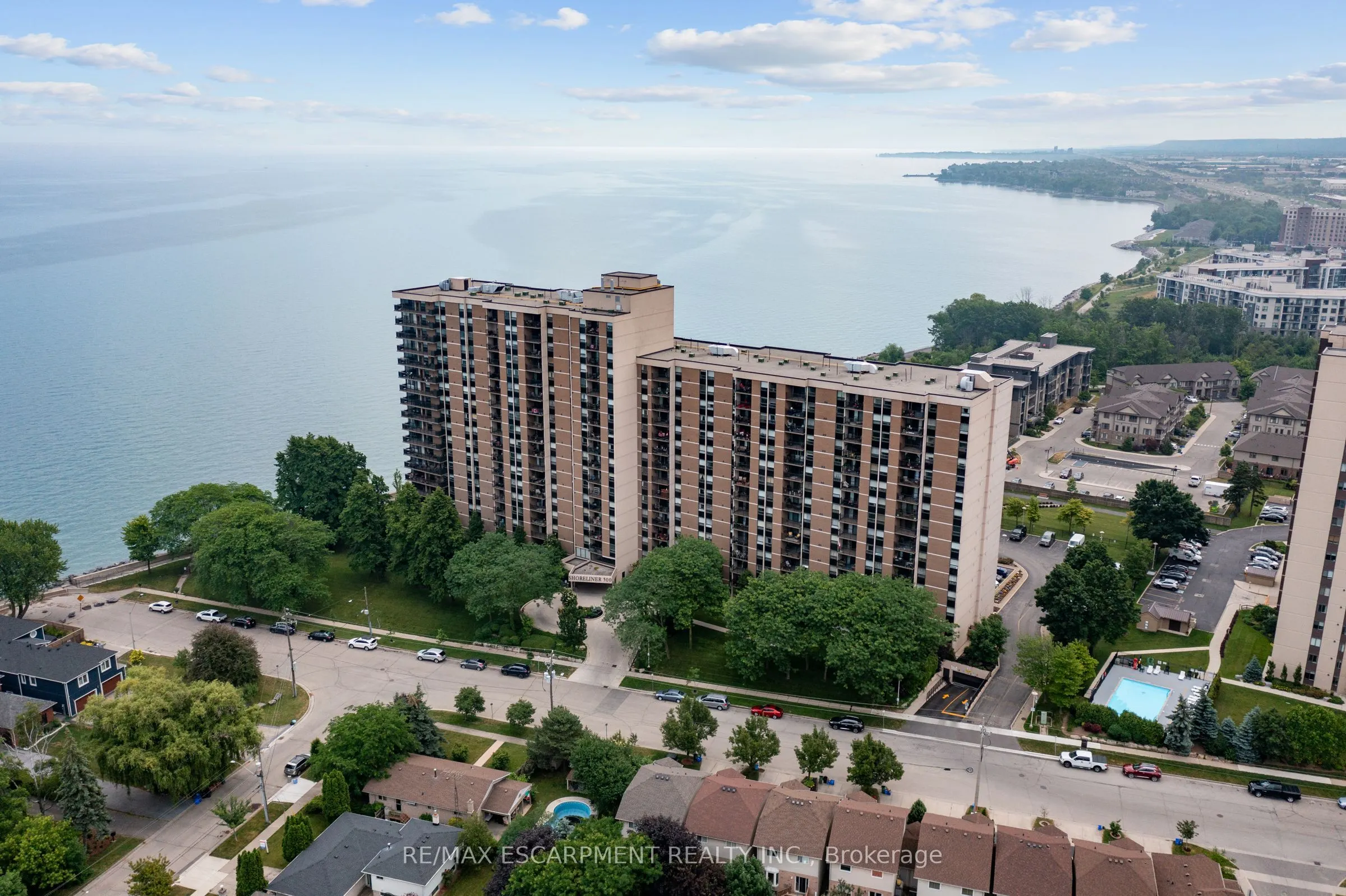 500 GREEN Road, #218