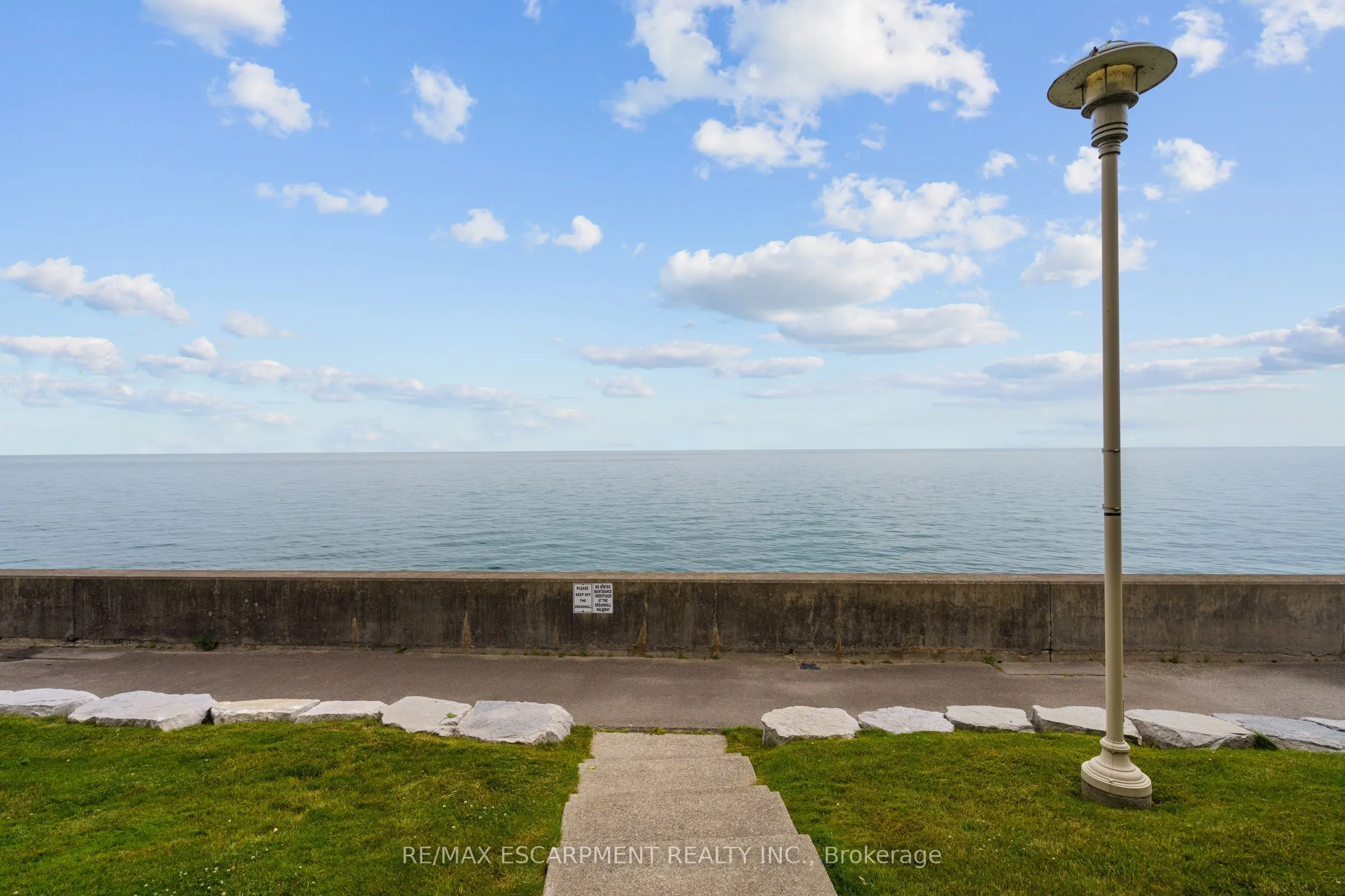 500 GREEN Road, #218