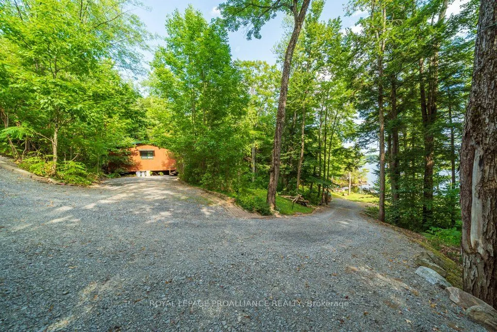1228B South Pinnacle Point Lane