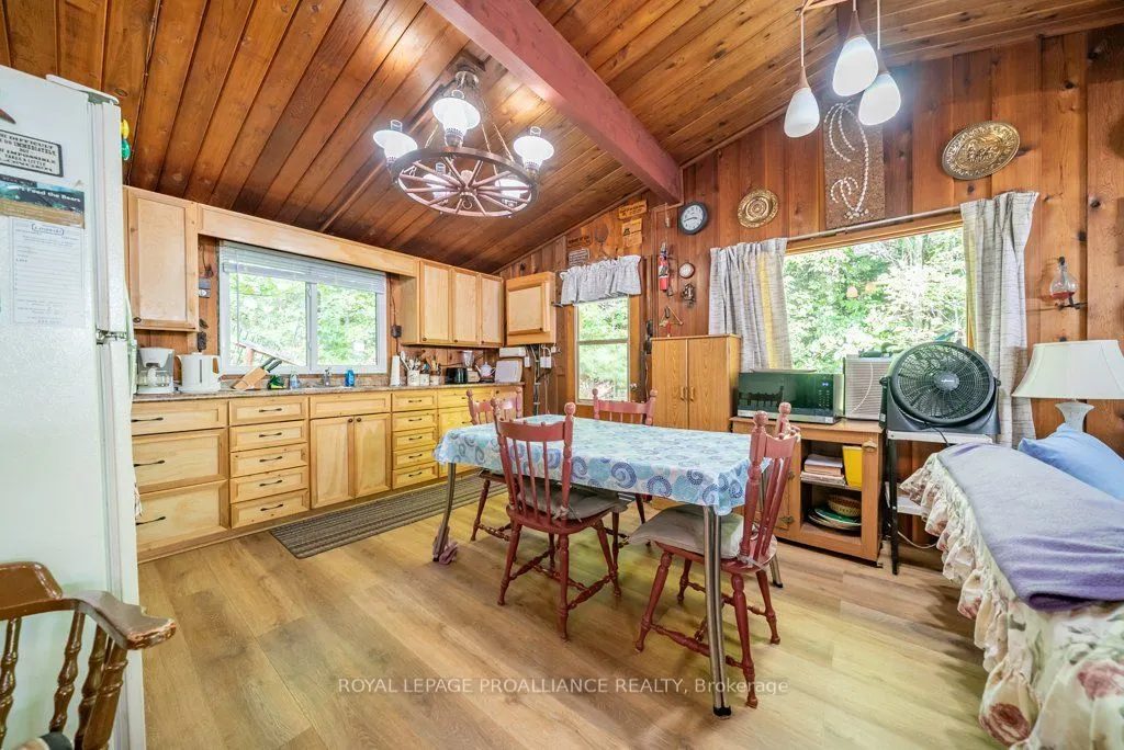 1228B South Pinnacle Point Lane