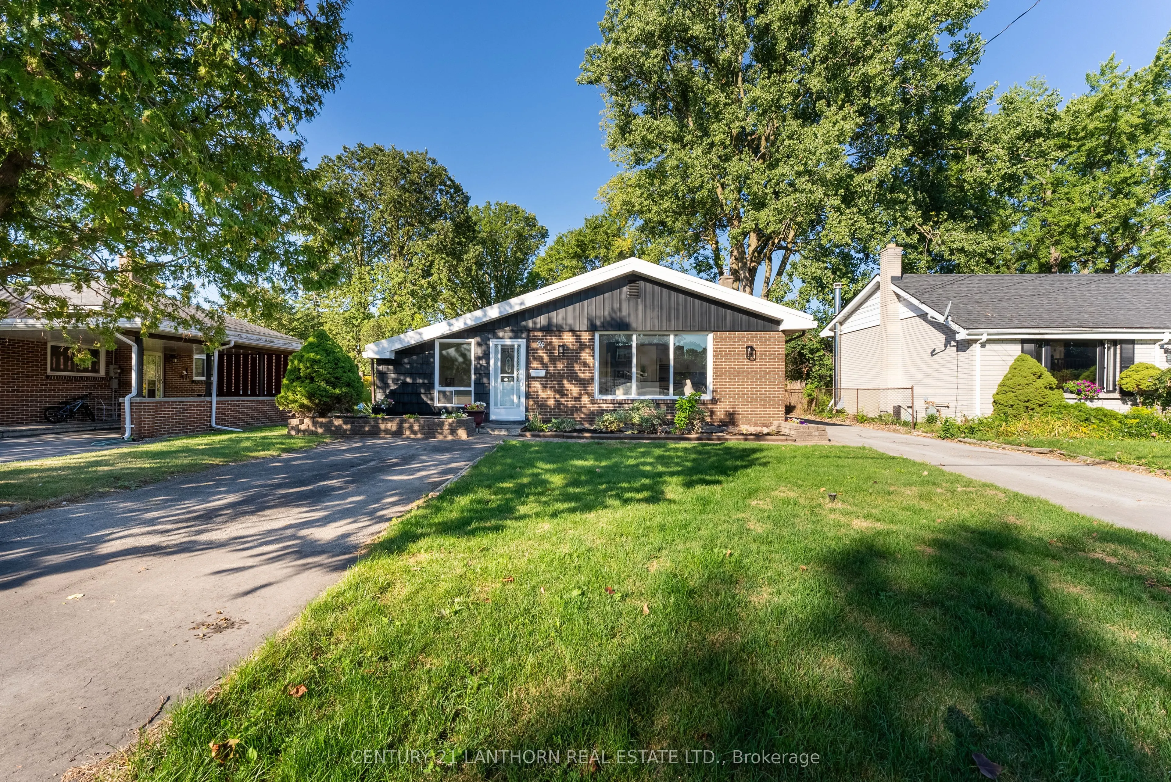 94 Rollins Drive