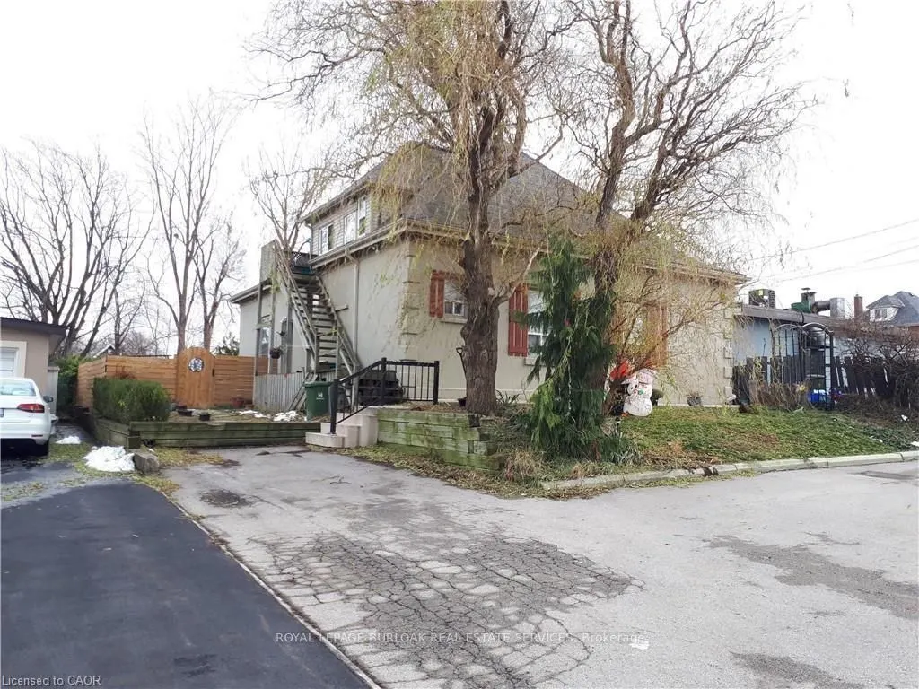 303 East 19 Street, #3