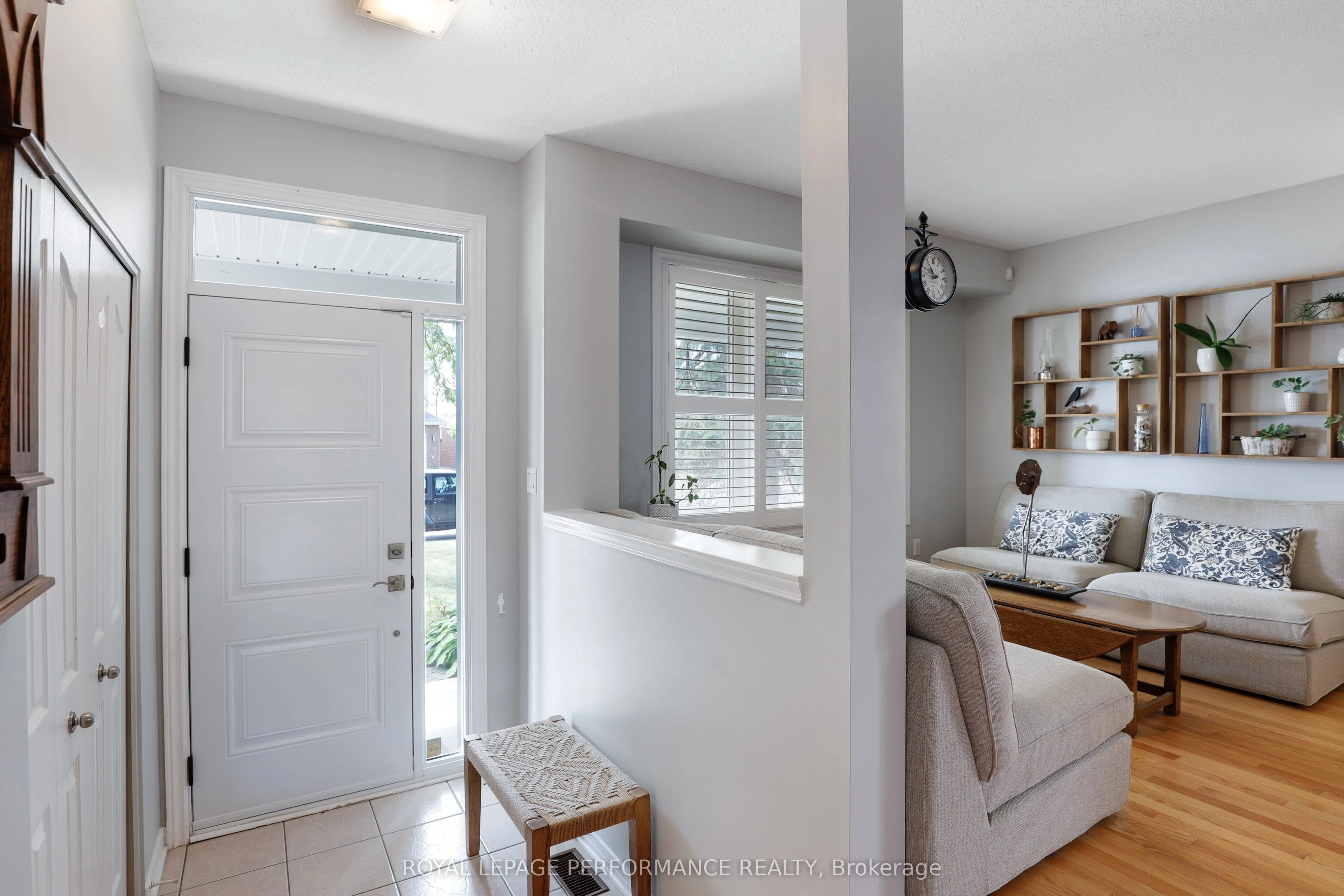 824 Covehead Crescent