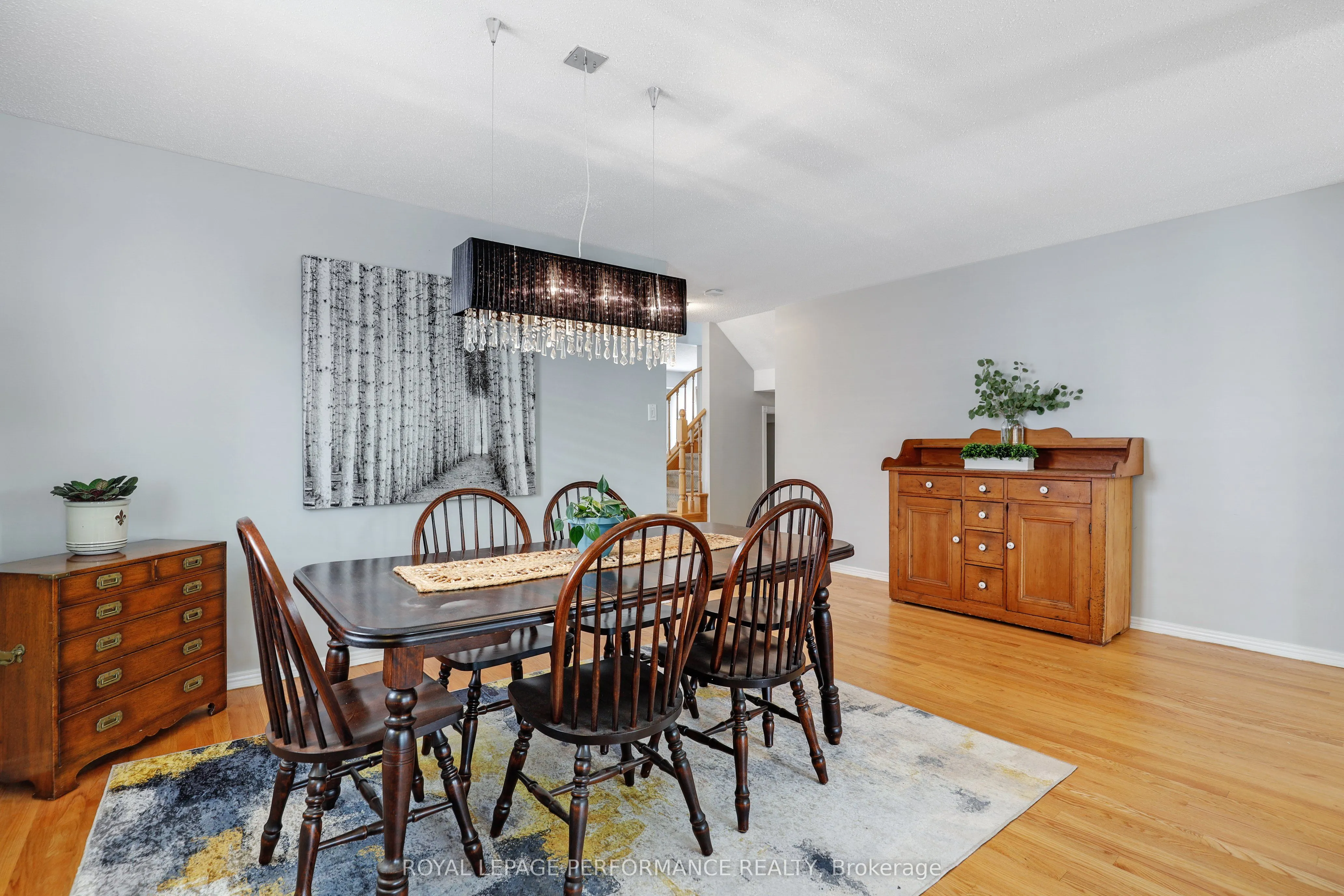 824 Covehead Crescent
