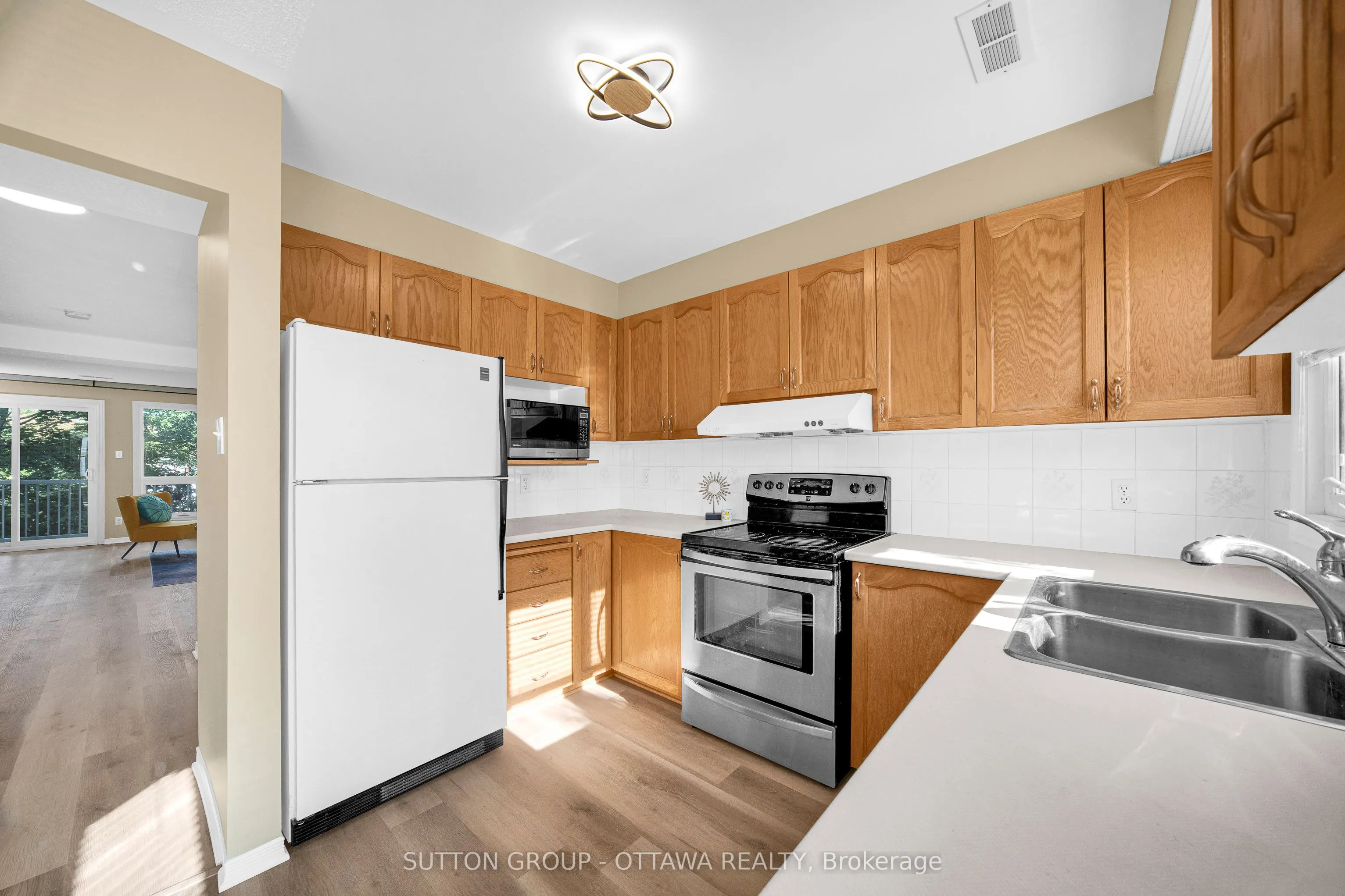 6325 Tealwood Place, #28