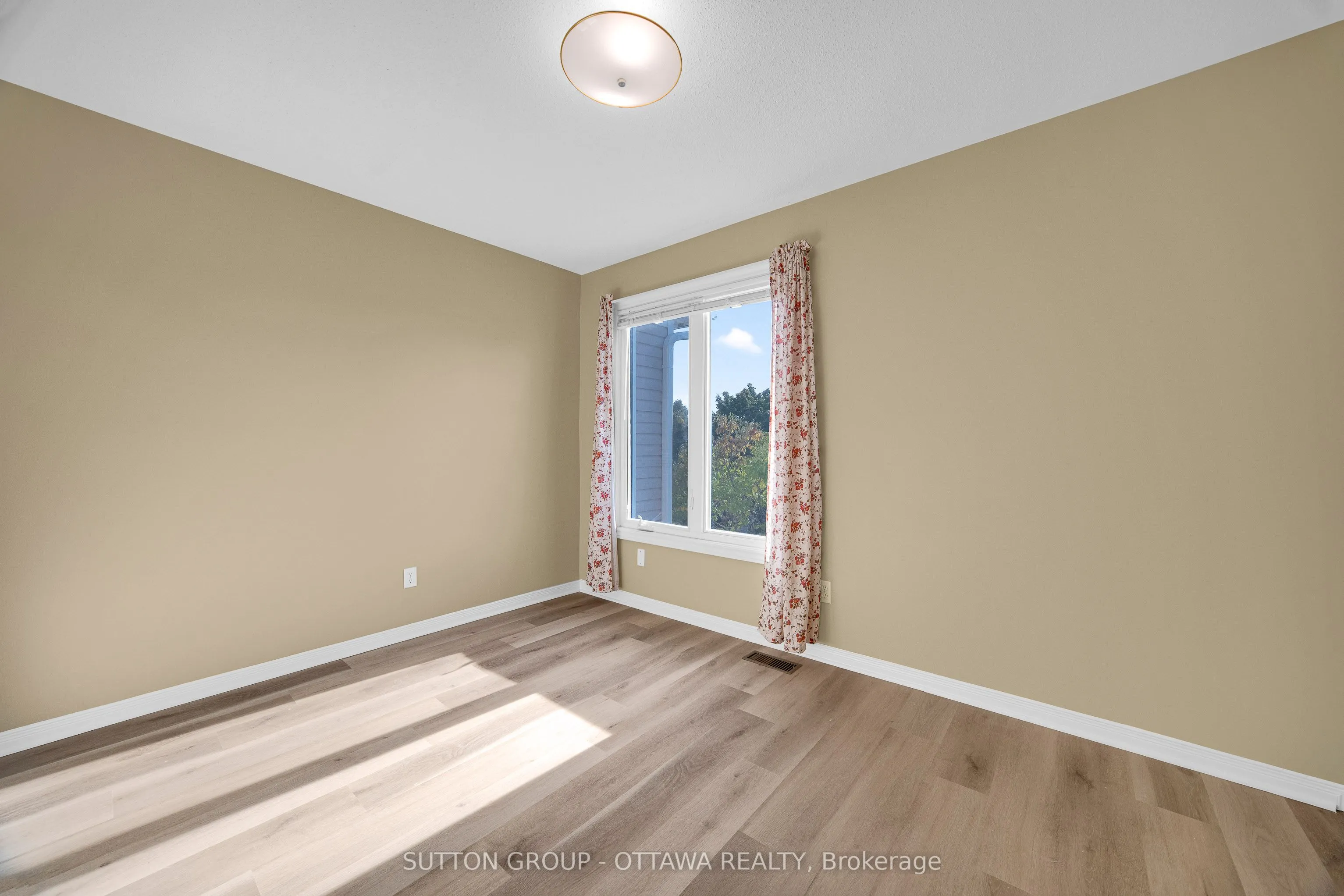 6325 Tealwood Place, #28