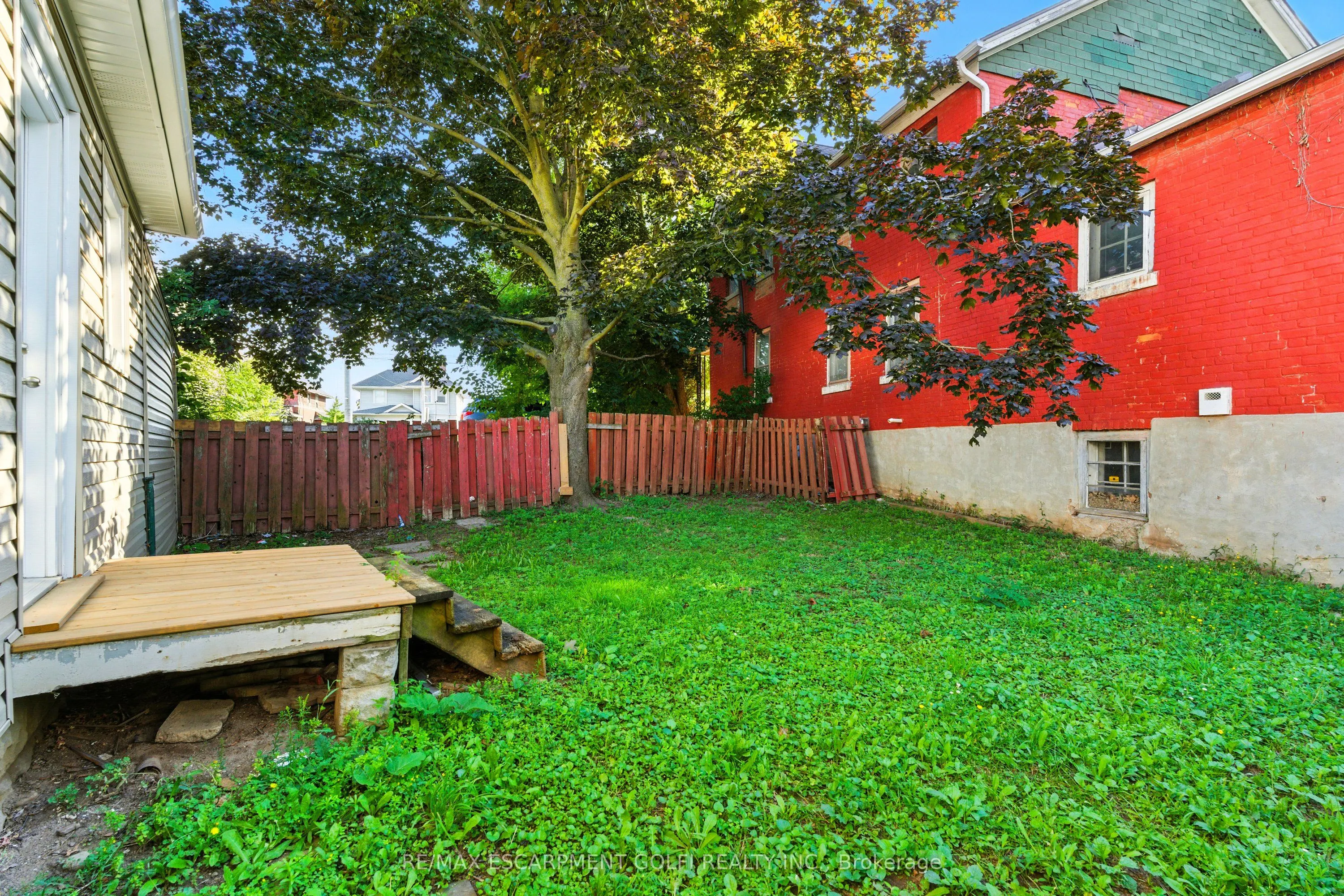 1 Berryman Avenue