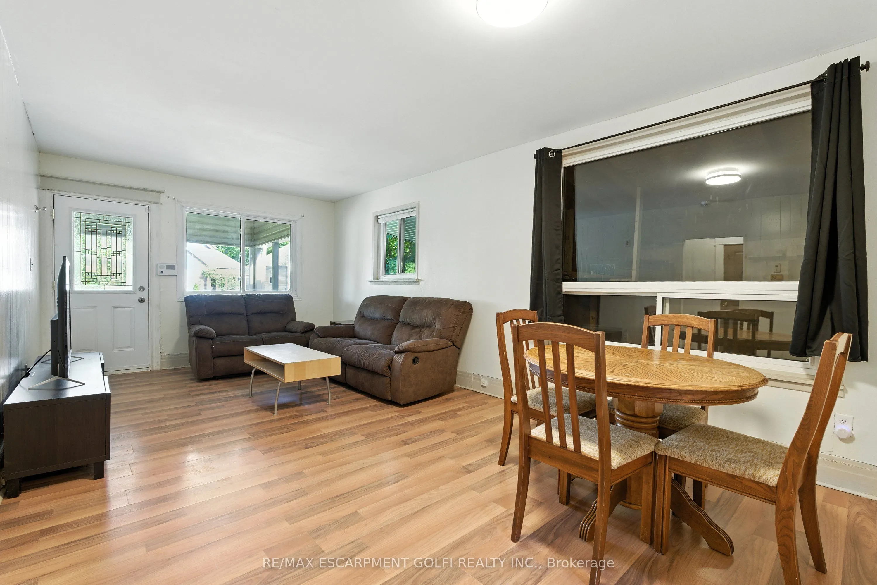 1 Berryman Avenue