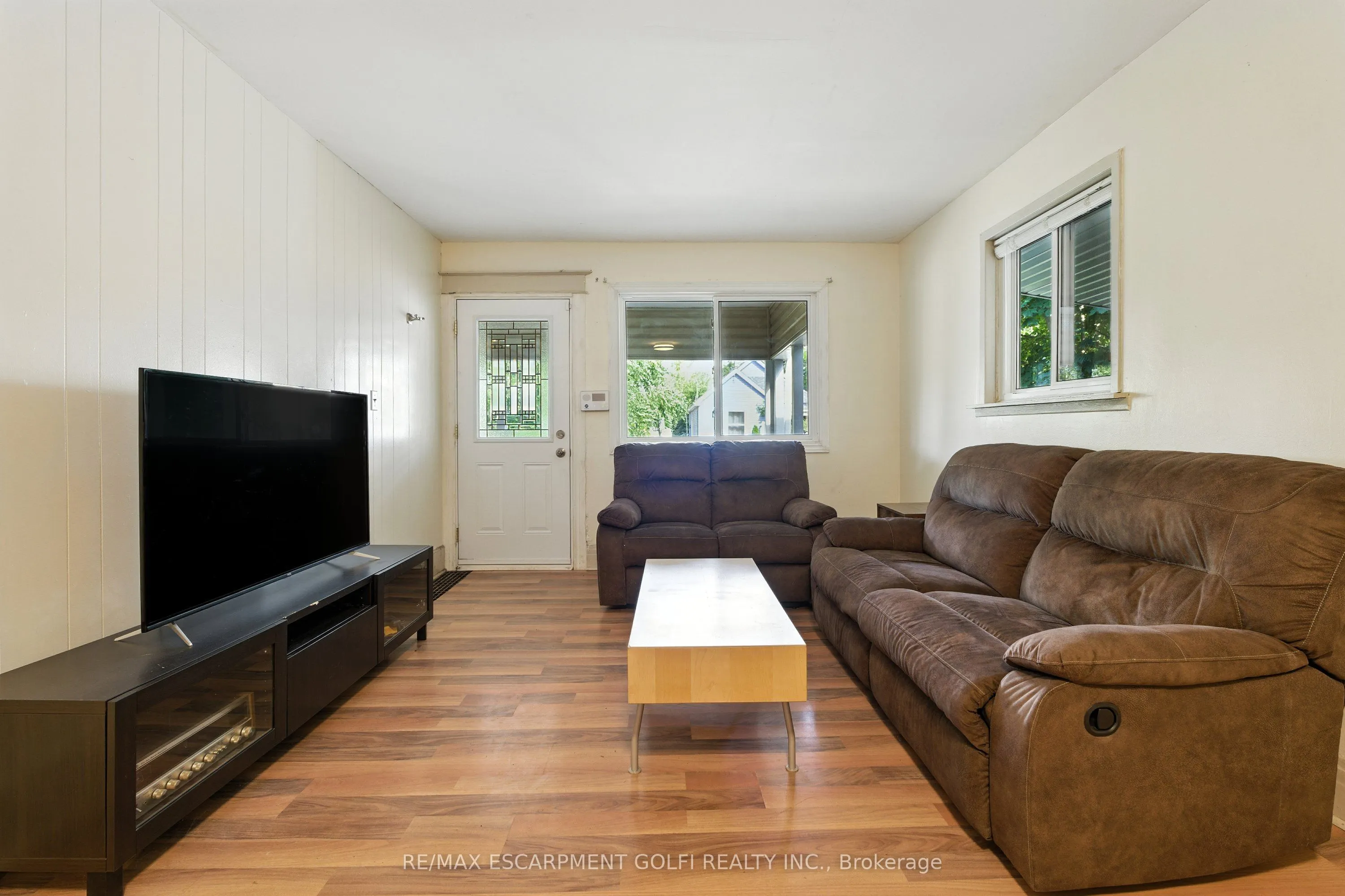 1 Berryman Avenue