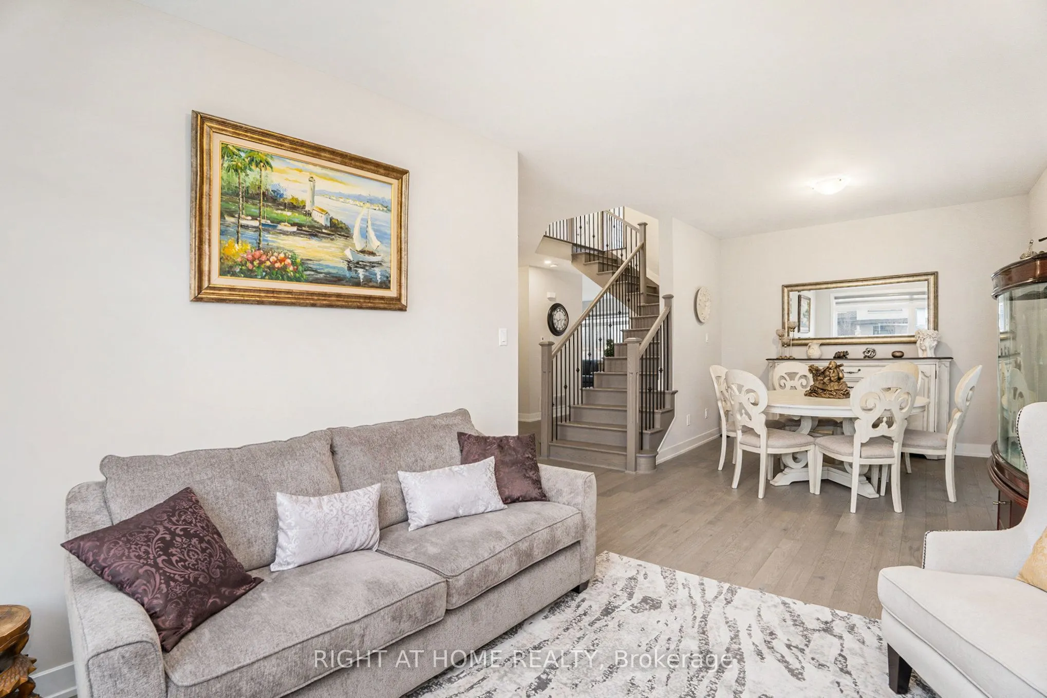 203 Osterley Way