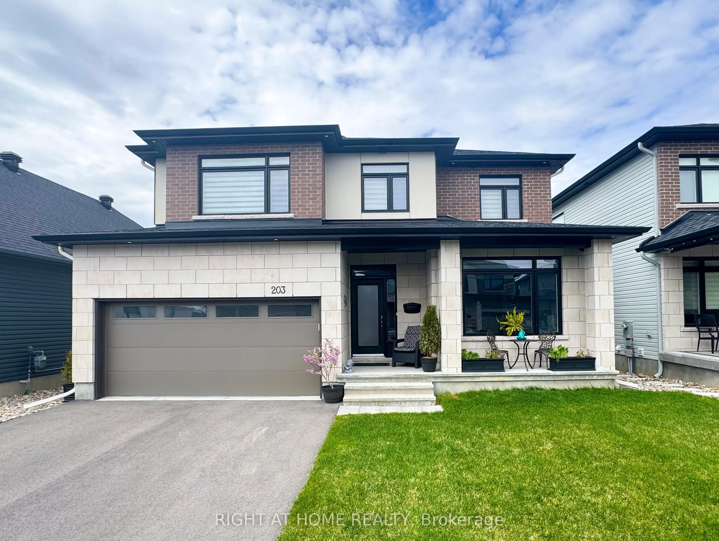 203 Osterley Way