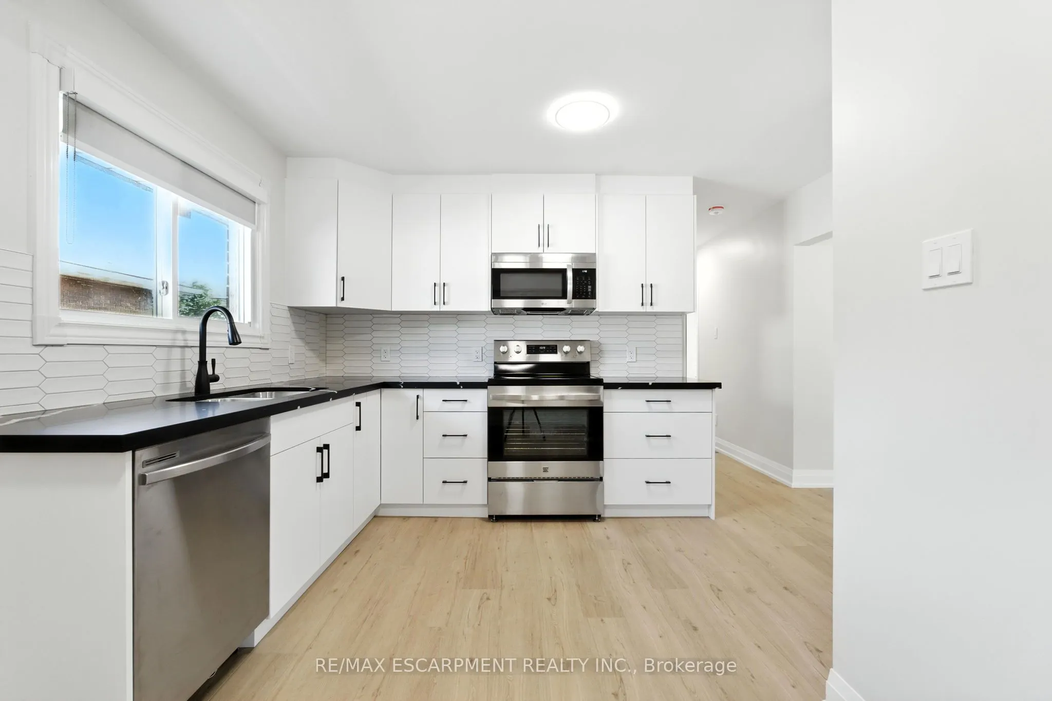 929 Upper Ottawa Street, #A