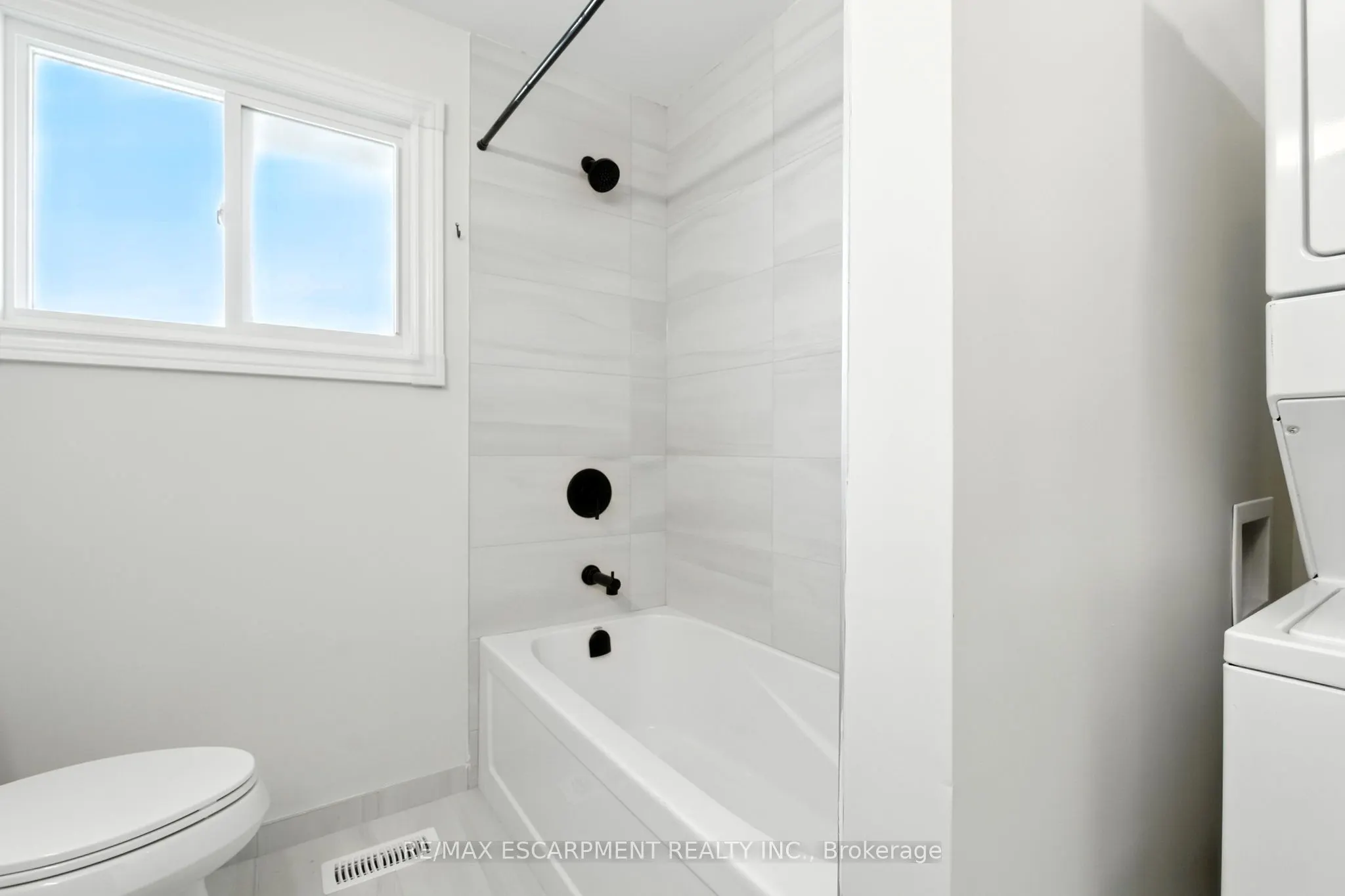 929 Upper Ottawa Street, #A