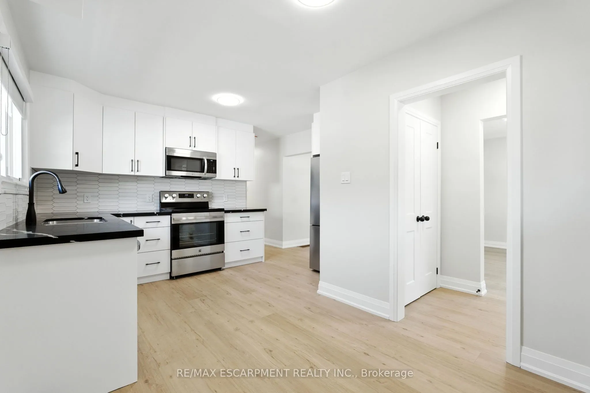 929 Upper Ottawa Street, #A