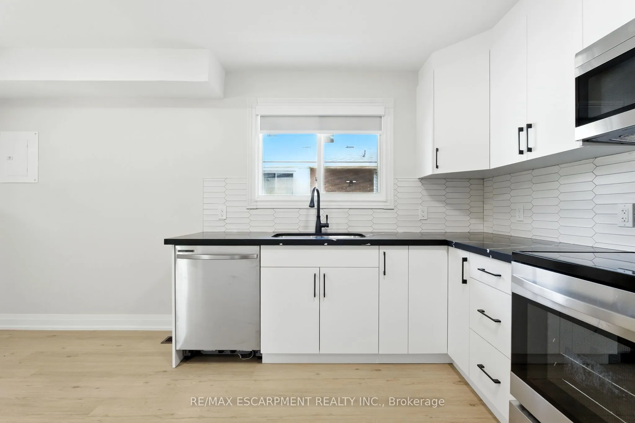 929 Upper Ottawa Street, #A