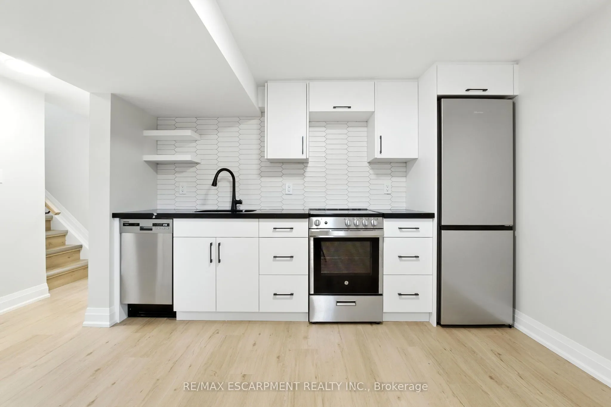 929 Upper Ottawa Street, #B