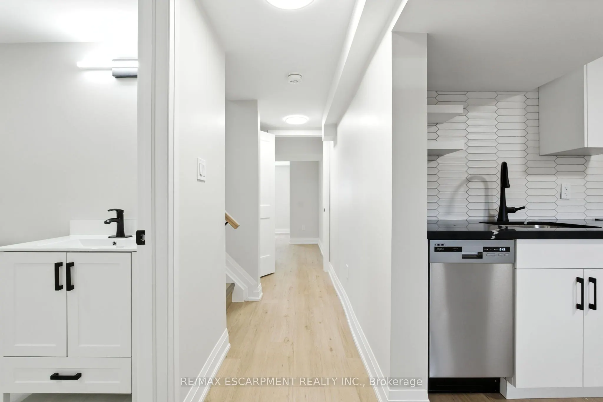 929 Upper Ottawa Street, #B