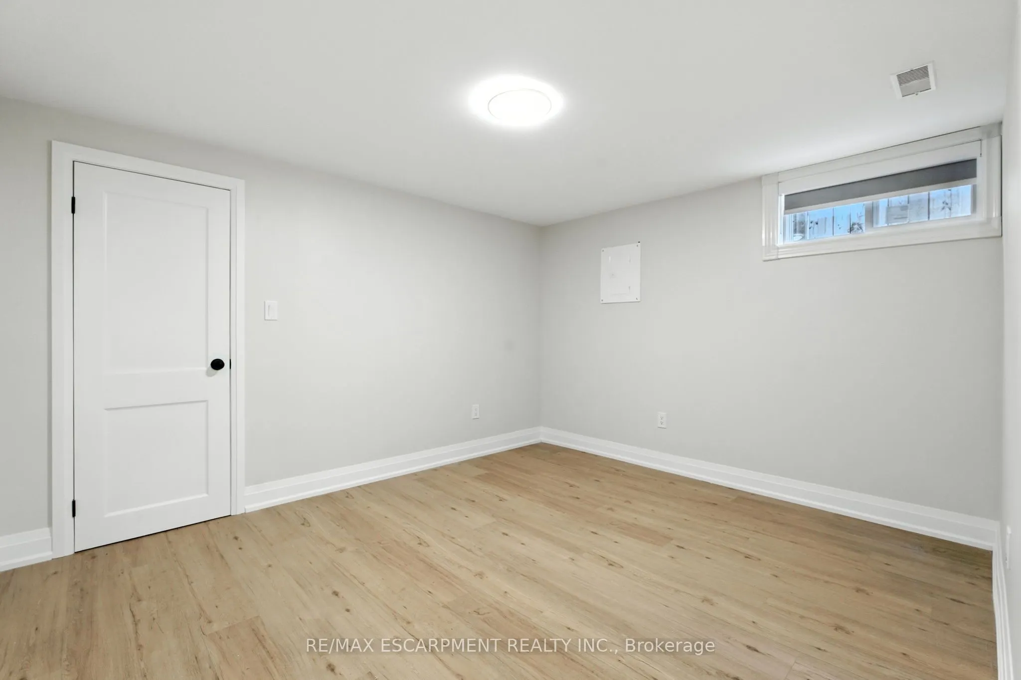 929 Upper Ottawa Street, #B