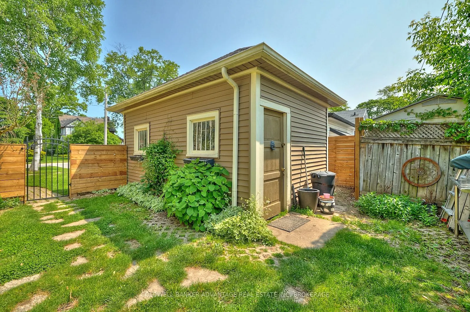 159 Merritt Street W