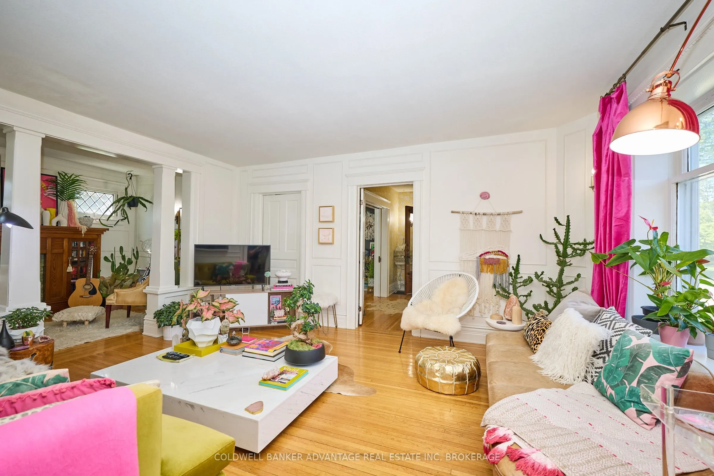 159 Merritt Street W
