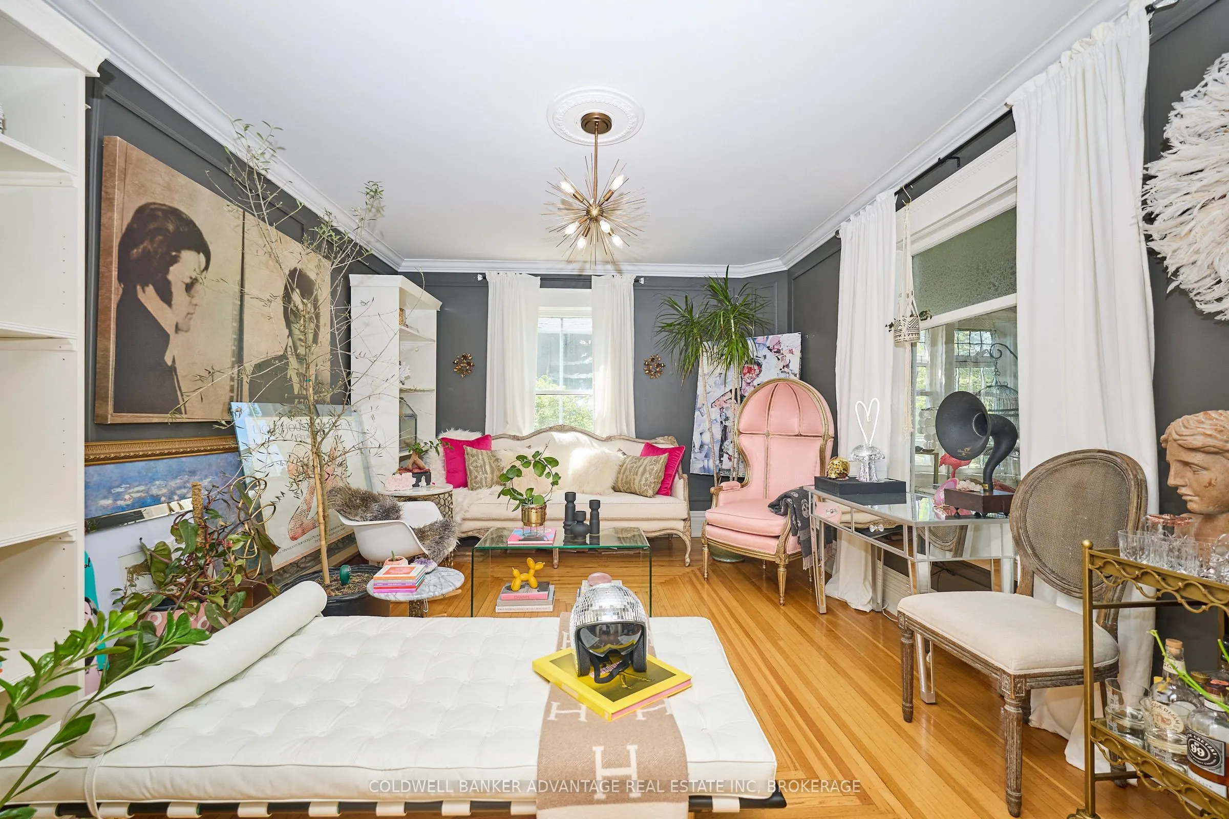 159 Merritt Street W