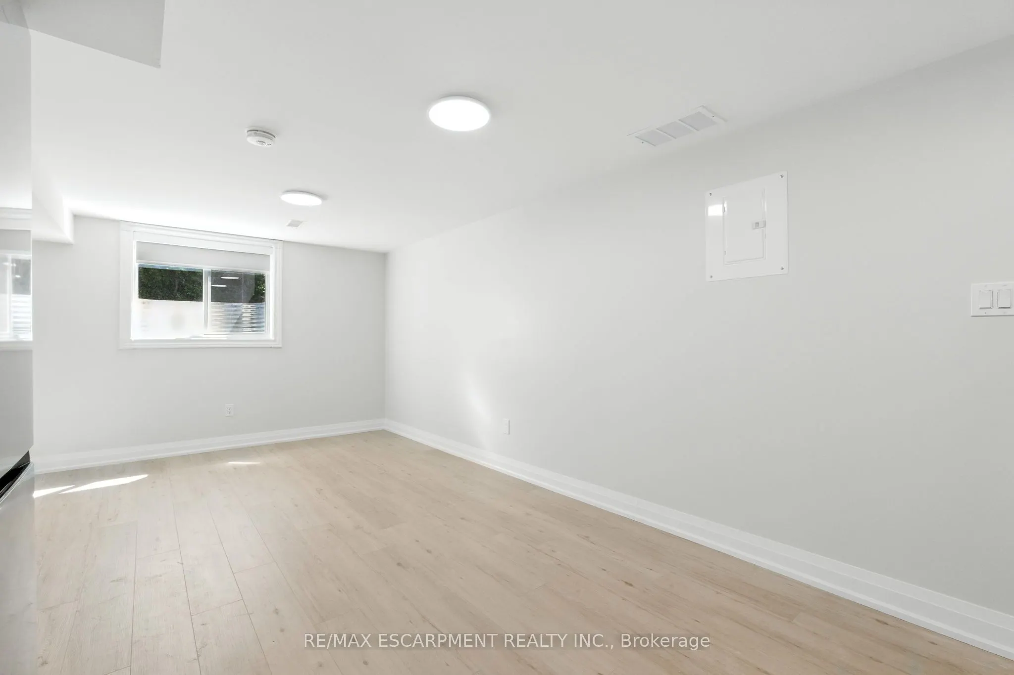 929 Upper Ottawa Street, #C