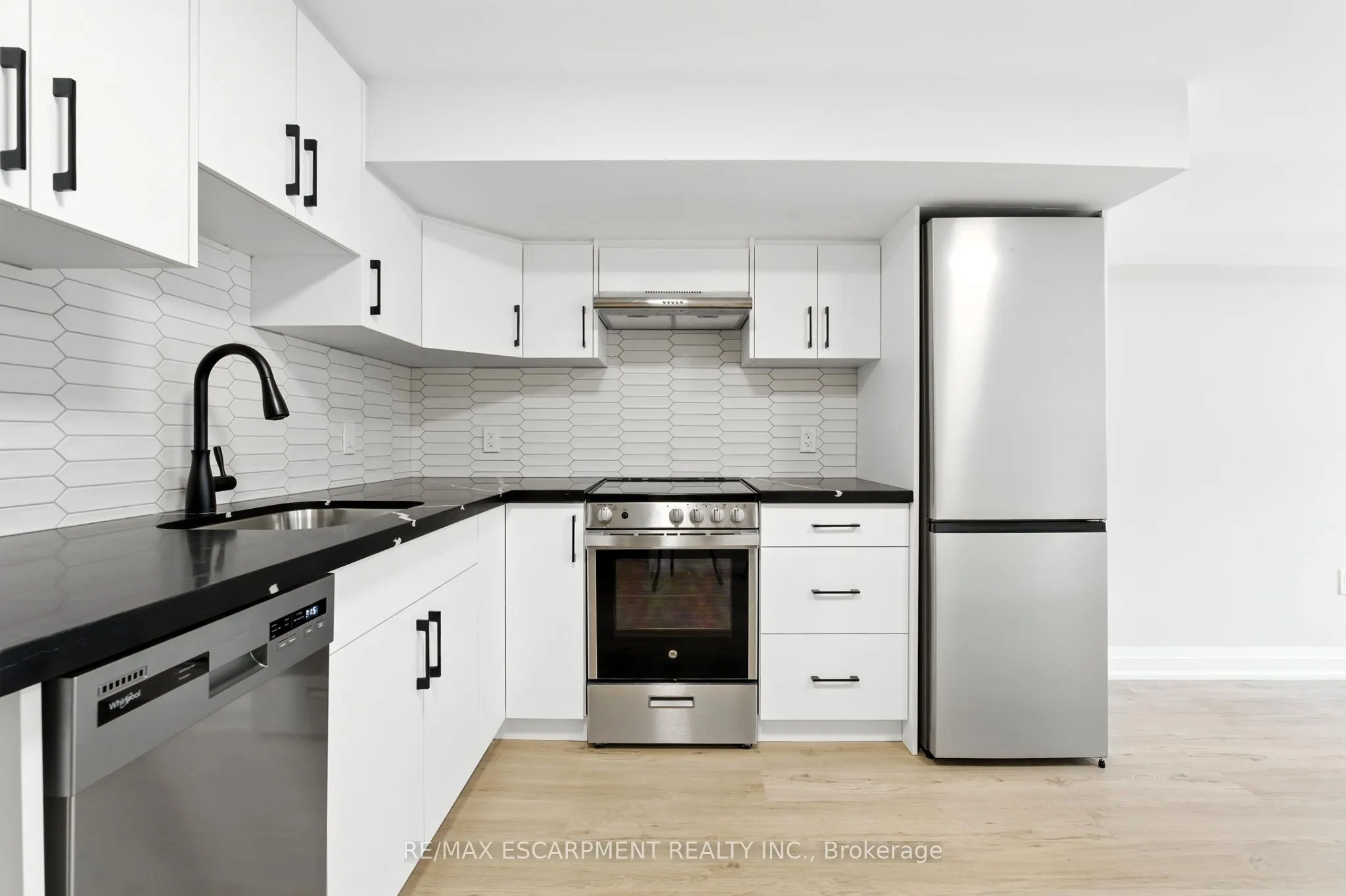 929 Upper Ottawa Street, #C
