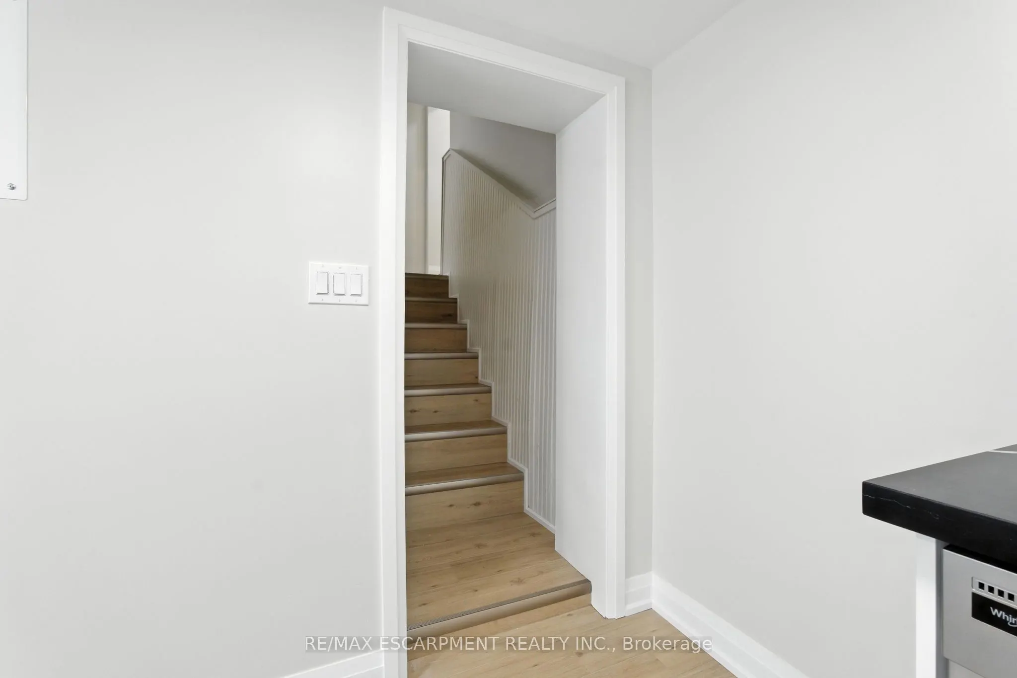 929 Upper Ottawa Street, #C
